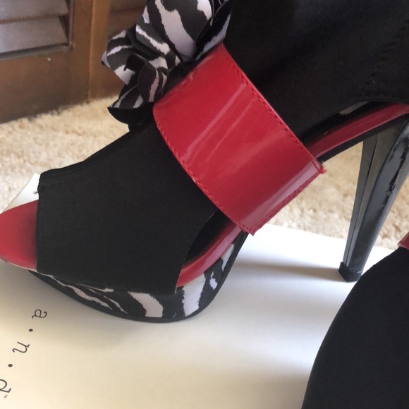 High heels - Picture 6 of 9